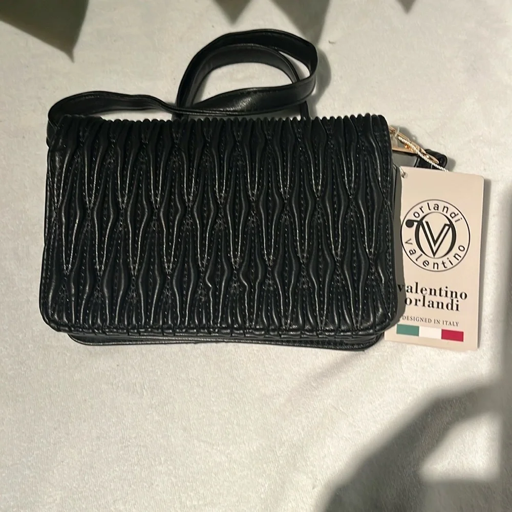 Valentino Orlando Handcrafted Textured Handbag - Picture 4 of 10